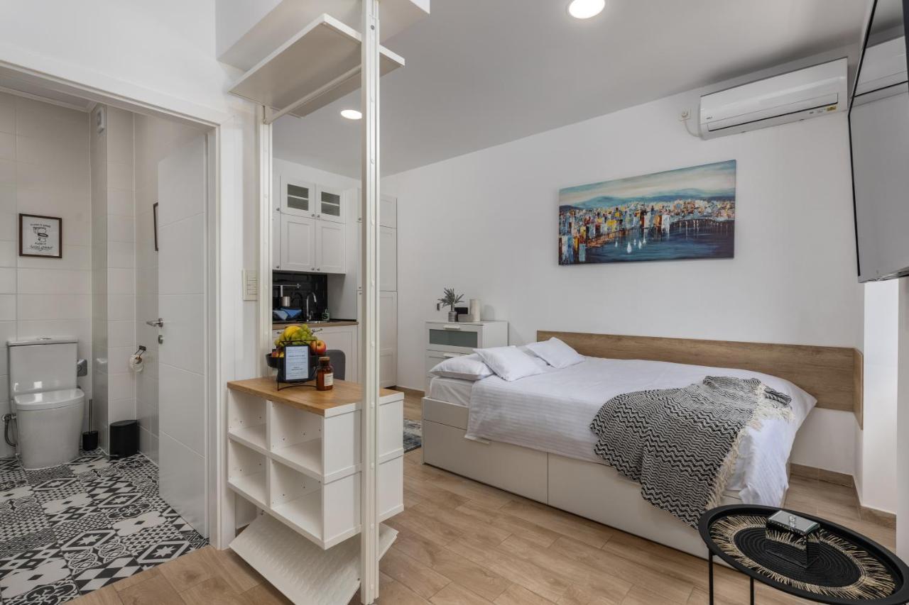 Agostini - Self Check-In Studios - Free Gated Parking On Site Rijeka Exteriör bild