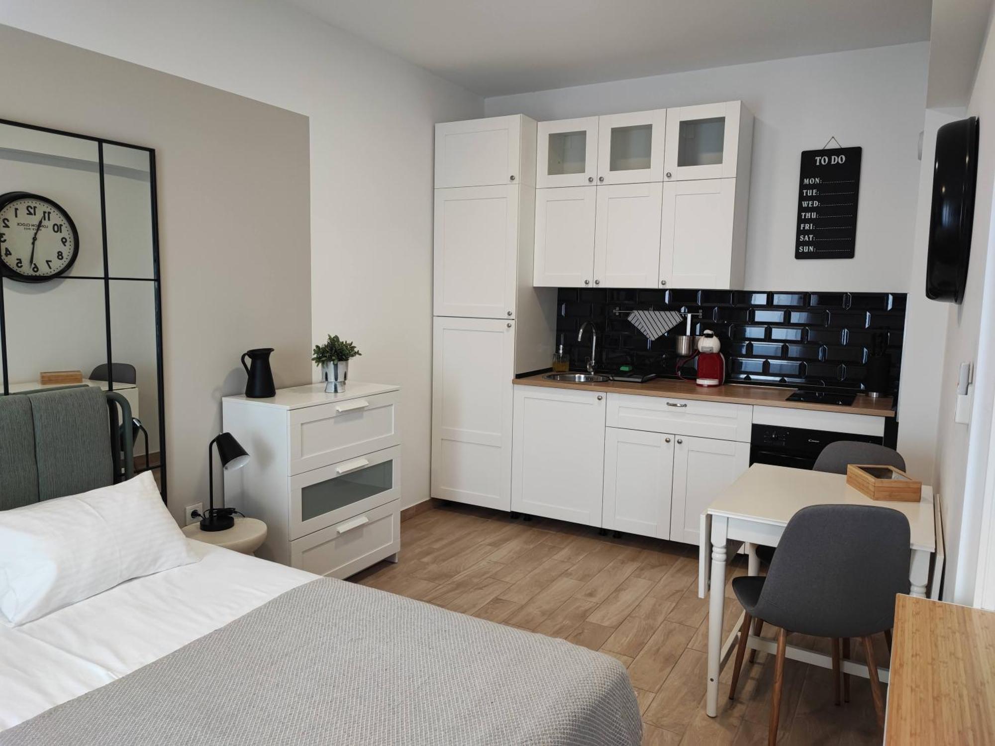Agostini - Self Check-In Studios - Free Gated Parking On Site Rijeka Exteriör bild